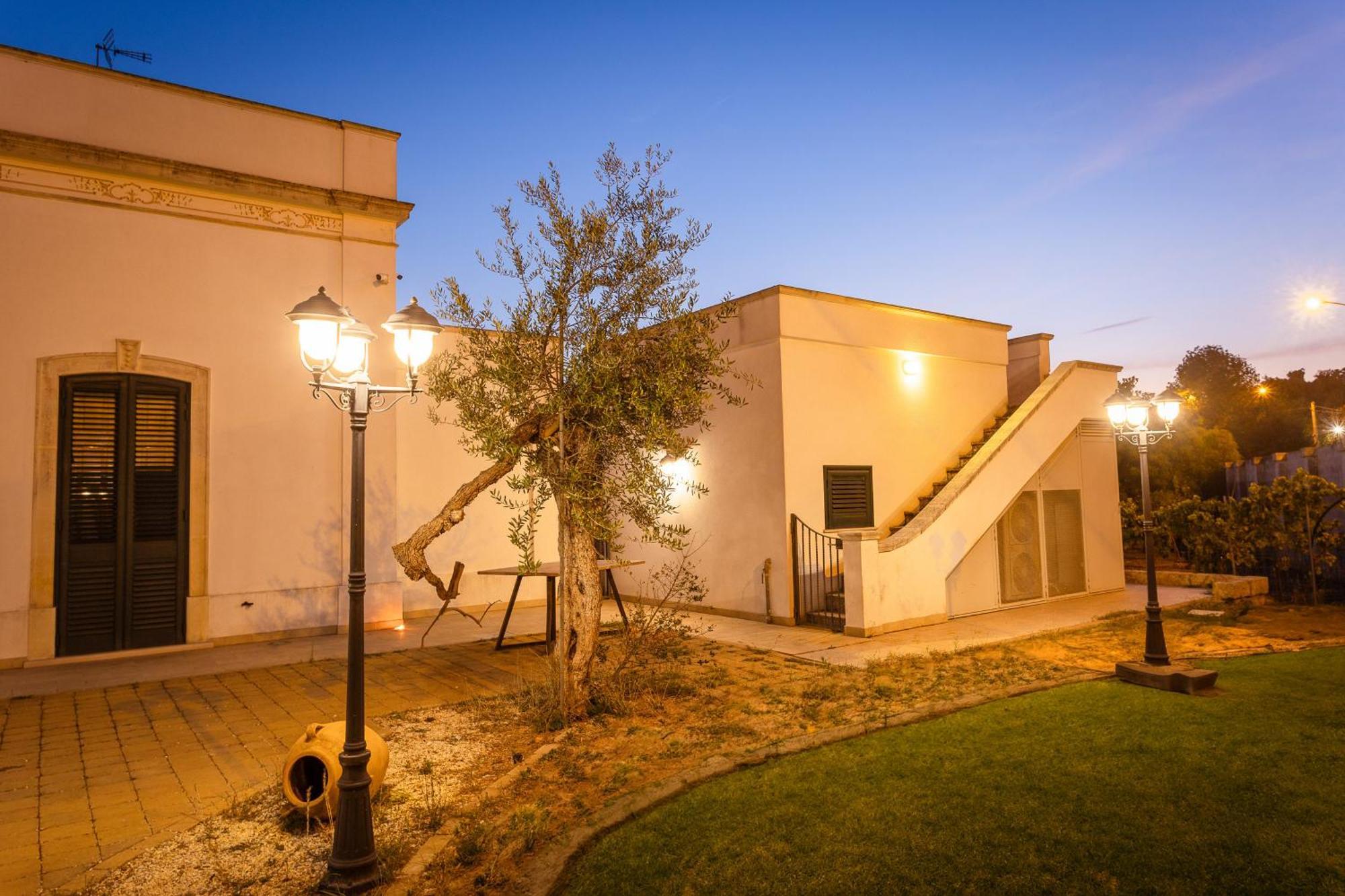 Affittacamere Giardino Delle Zie-Vicino Ospedale Cardinale Panico Tricase Exteriér fotografie