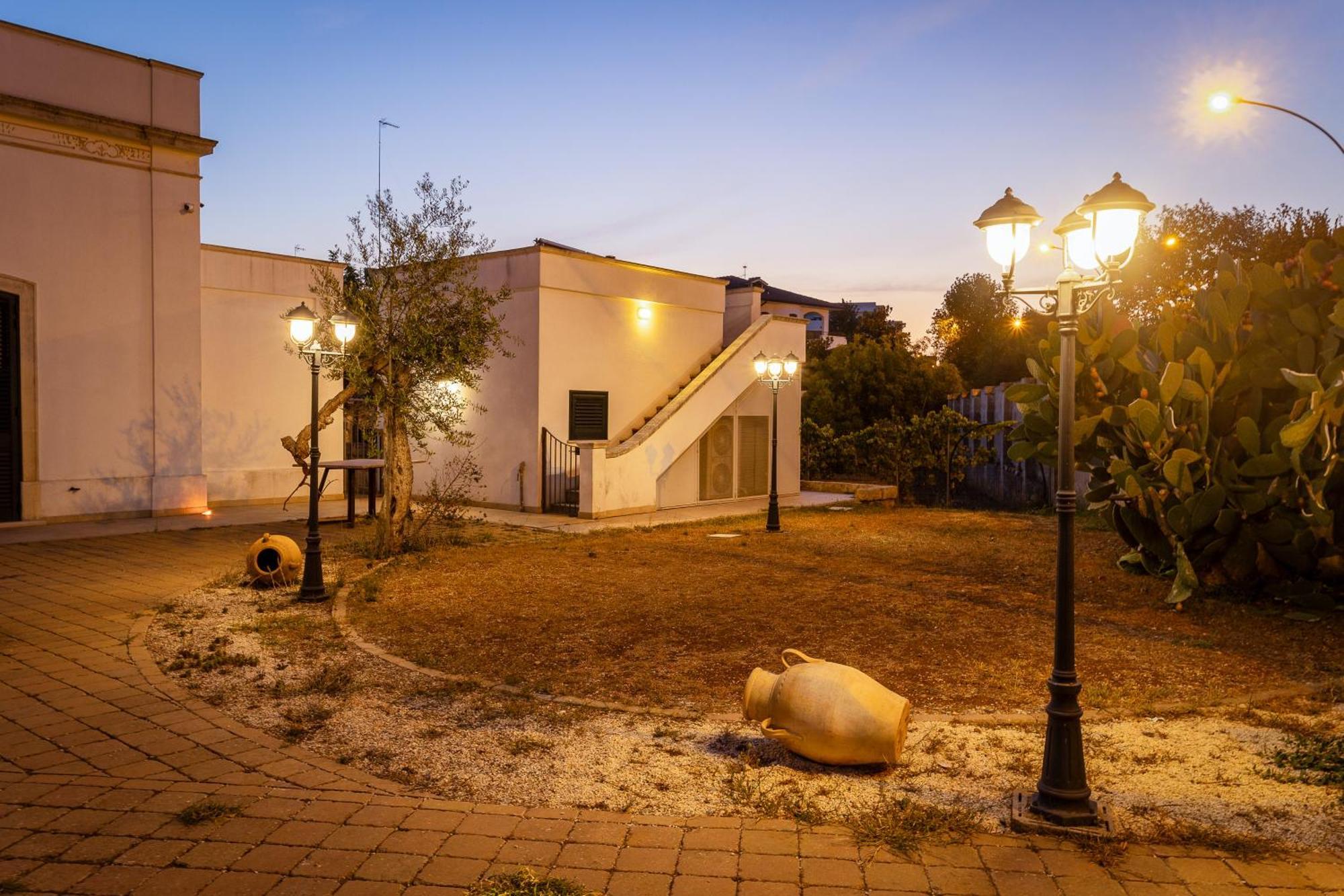 Affittacamere Giardino Delle Zie-Vicino Ospedale Cardinale Panico Tricase Exteriér fotografie