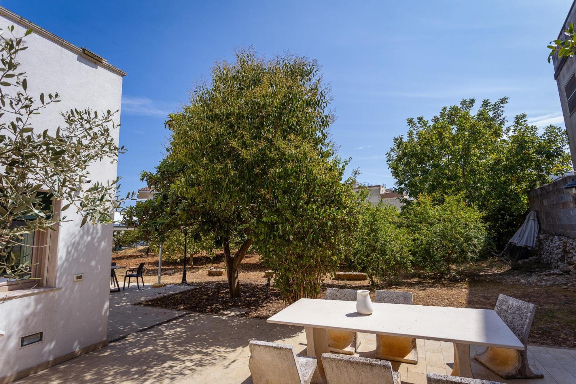 Affittacamere Giardino Delle Zie-Vicino Ospedale Cardinale Panico Tricase Exteriér fotografie