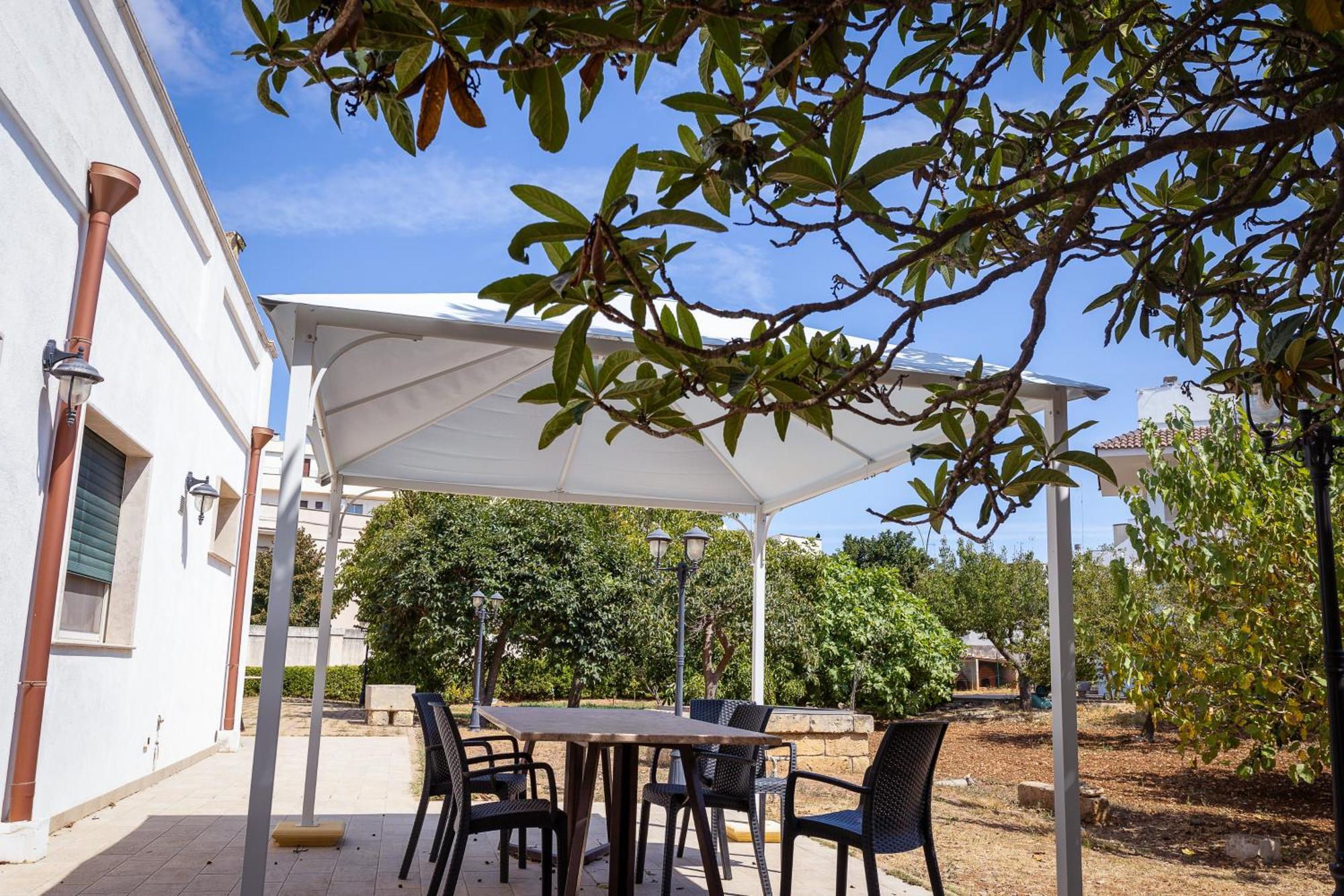 Affittacamere Giardino Delle Zie-Vicino Ospedale Cardinale Panico Tricase Exteriér fotografie